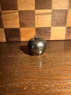 SilverPlate Apple Shaped Shaker
